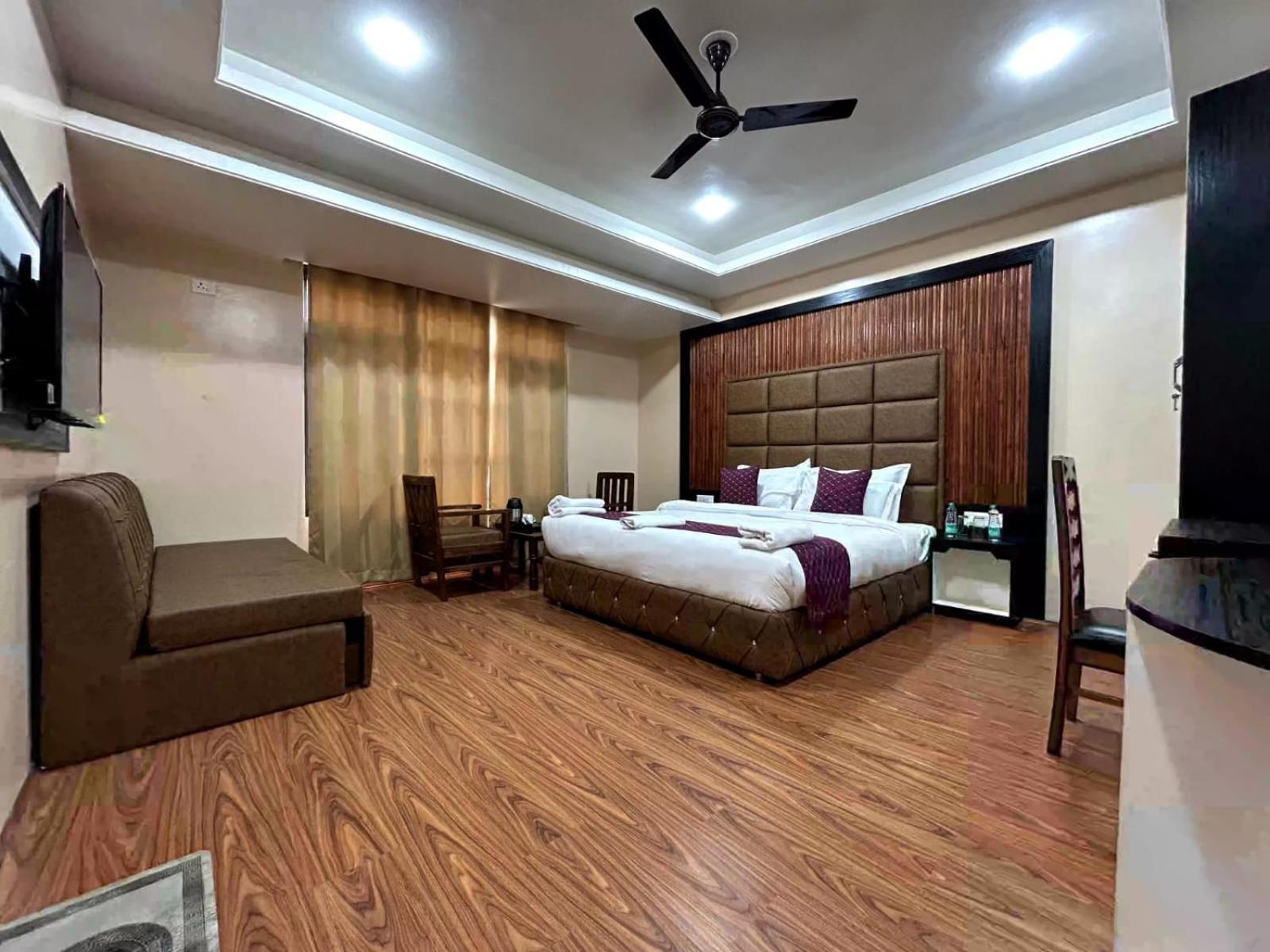 Fair Mount, Airport Road, Humhama Srinagar Hotell Exteriör bild